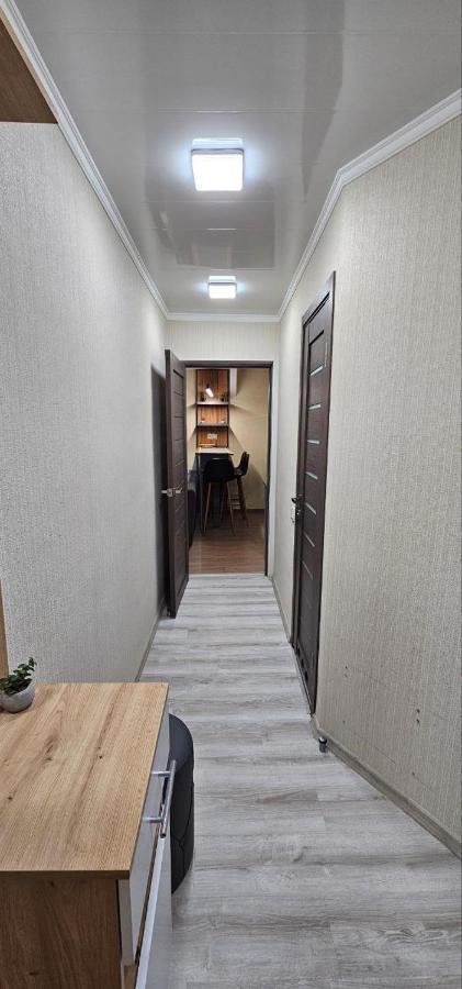 Апартаменти На Лесі Українки Центр 5Хв Старе Місто Парк Kamianets-Podilskyi Exterior photo